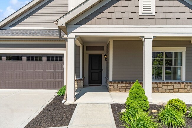 Photo - Luxury Maintenance-Free Former Model Home in Grove City – 2 Bed, 2 Bath Ranch