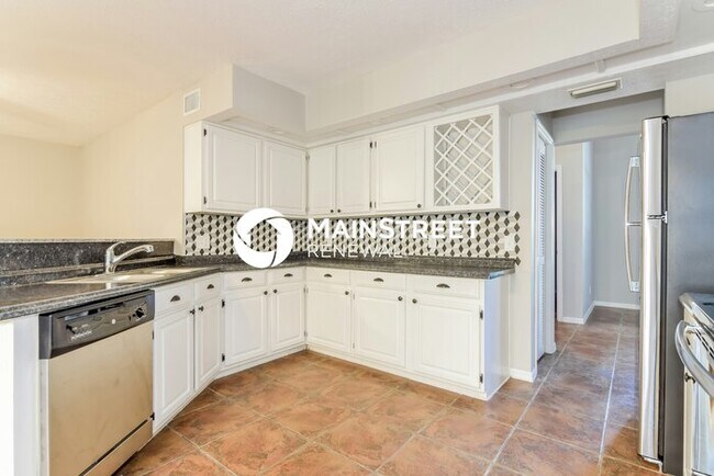 Photo - 4 Bedroom Pet-Friendly Home in Valrico, FL...