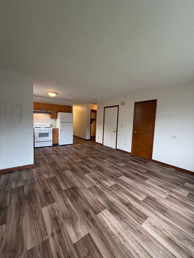 Photo - 213 Stonewall Ct Unit APT. 4