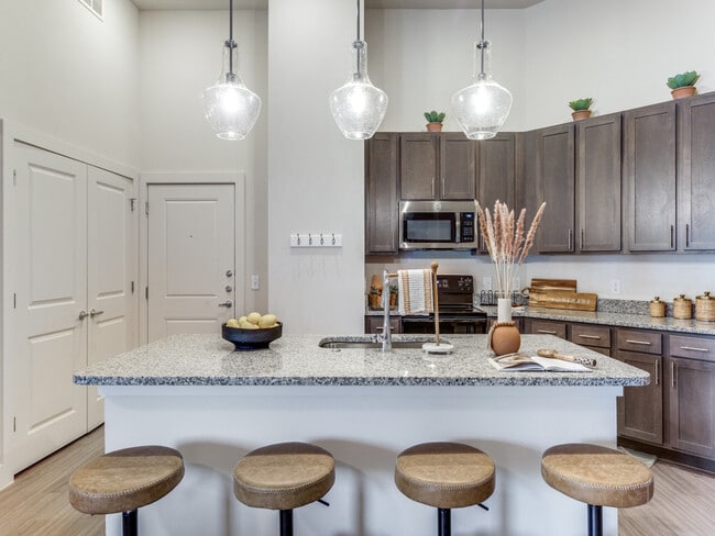 Photo - Palladium Carver Living