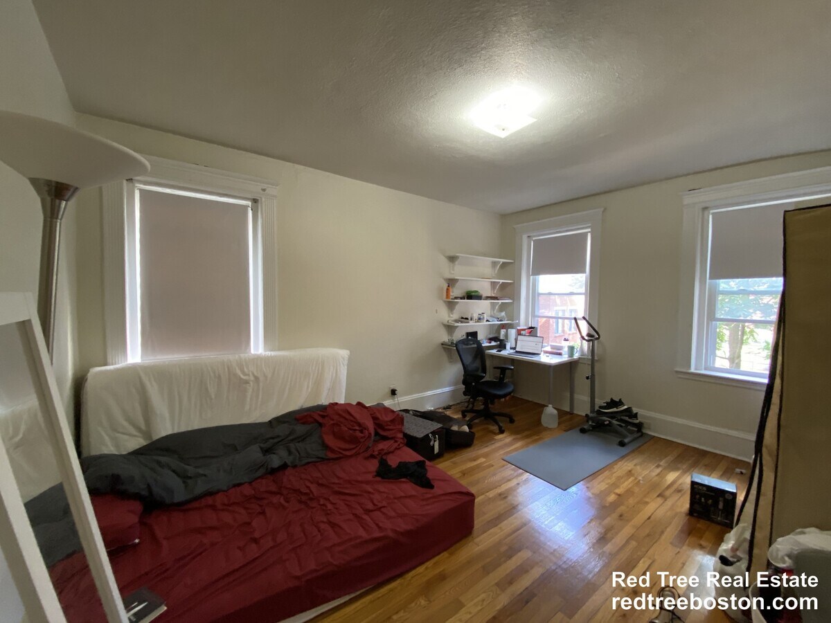 Photo - 1334 Commonwealth Ave Unidad 10