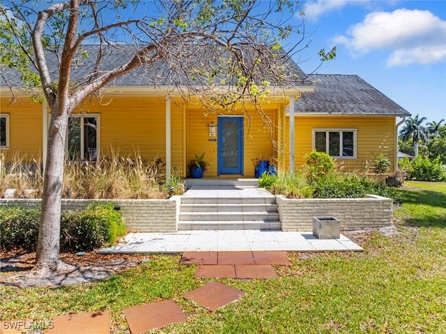 Photo - 586 Yucca Rd