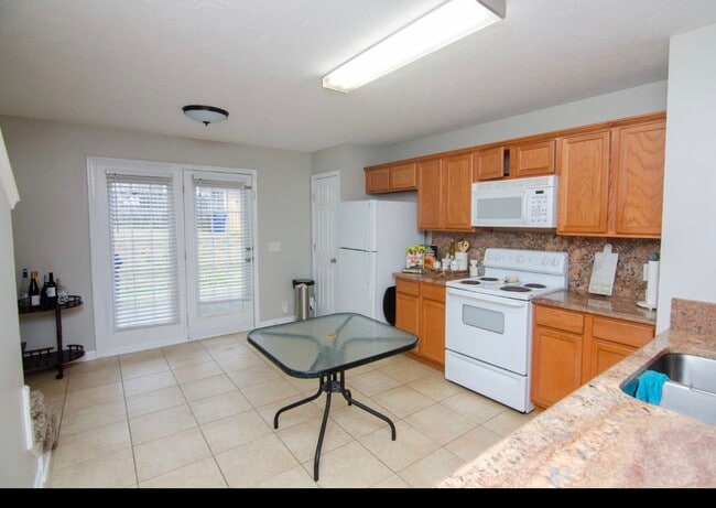 Photo - 4016 Cody Dr