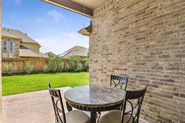 Photo - 6703 Honeycrest Lane