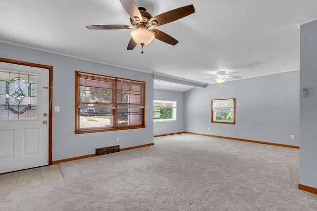 Photo - Updated 4 Bedroom 3 bathroom in Derby, KS