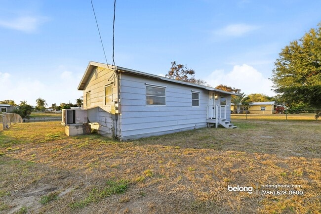 Photo - 1520 Hunter Rd