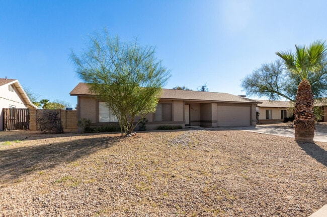 Photo - 2113 N Los Altos Dr