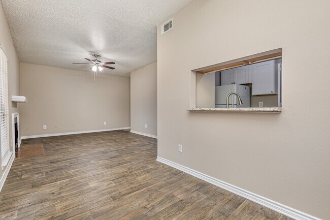 Photo - 3615 W Northgate Dr Unit 123