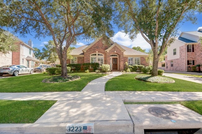 Photo - 3223 Logan Crest Ct