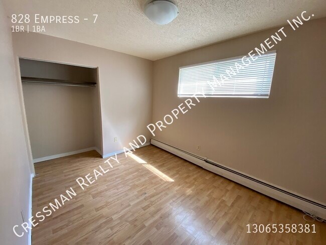 Photo - 1 bed 1 bath APARTMENT located in Rosemont, Regina, SK. Unit 7