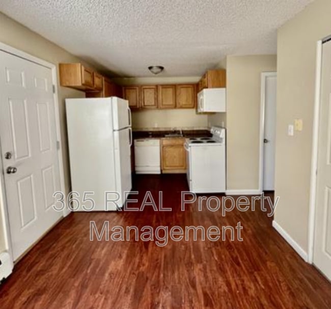 Photo - 709 37th Ave