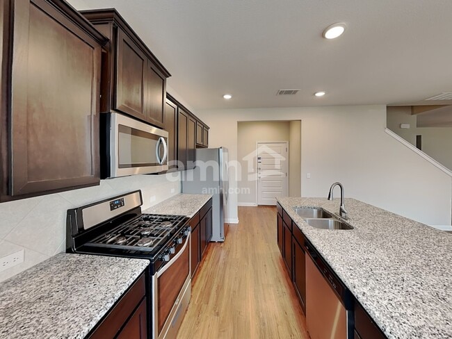 Photo - 5813 Gerard Dr