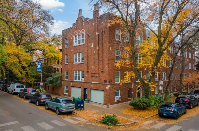 Building Photo - 2151 N Fremont St Unit 1S