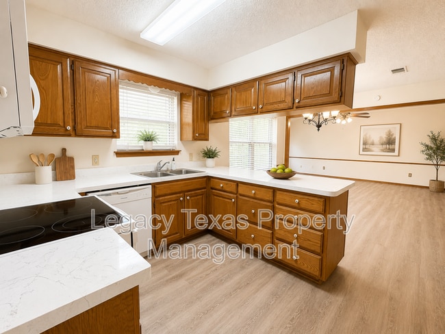 Photo - 1203 Stonelake Dr