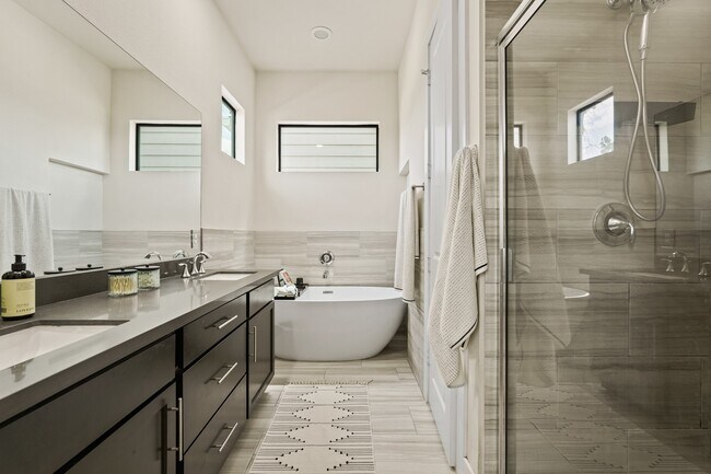 Photo - 4027 Tulane St