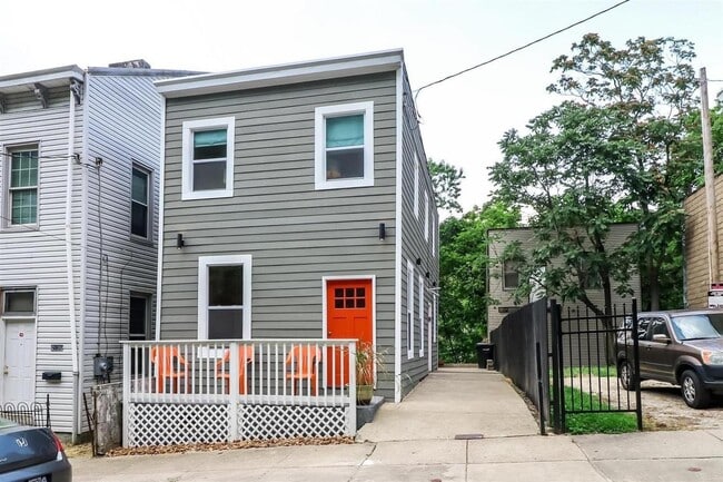 Photo - 2141 Rice St