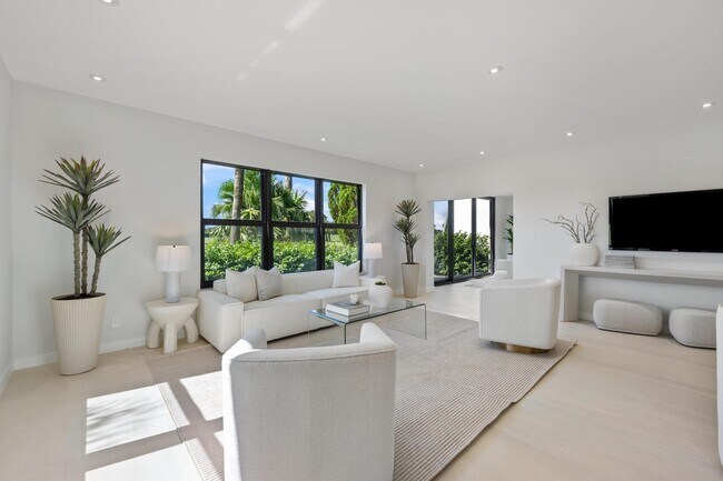 Photo - 800 Greensward Ct Unidad 107-I