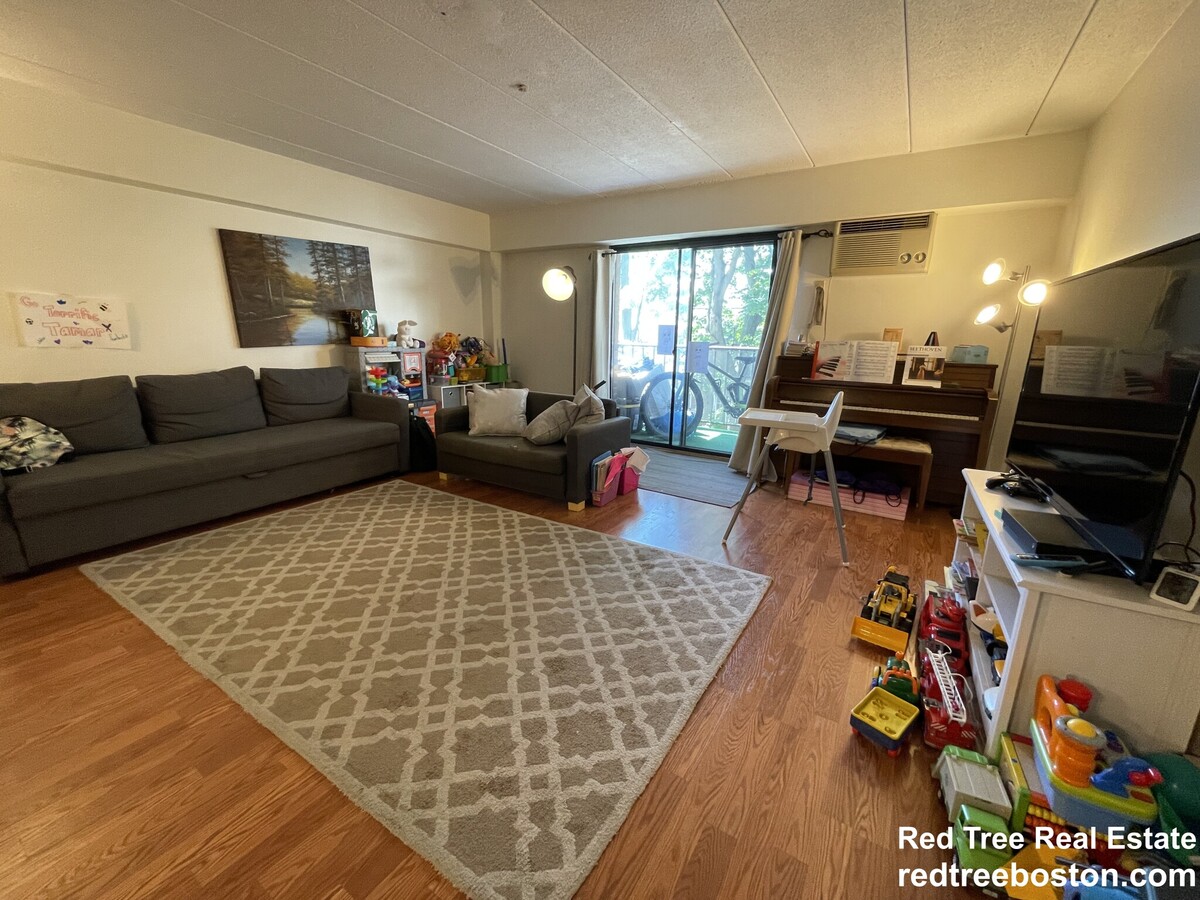 Photo - 125 Pleasant St Unit 308