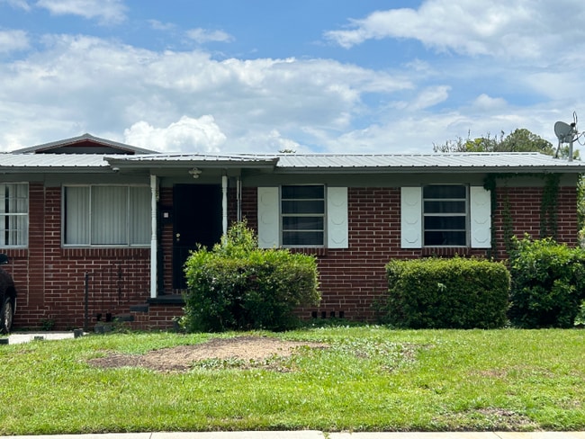 Building Photo - 2620 Wilkins Ct Rental