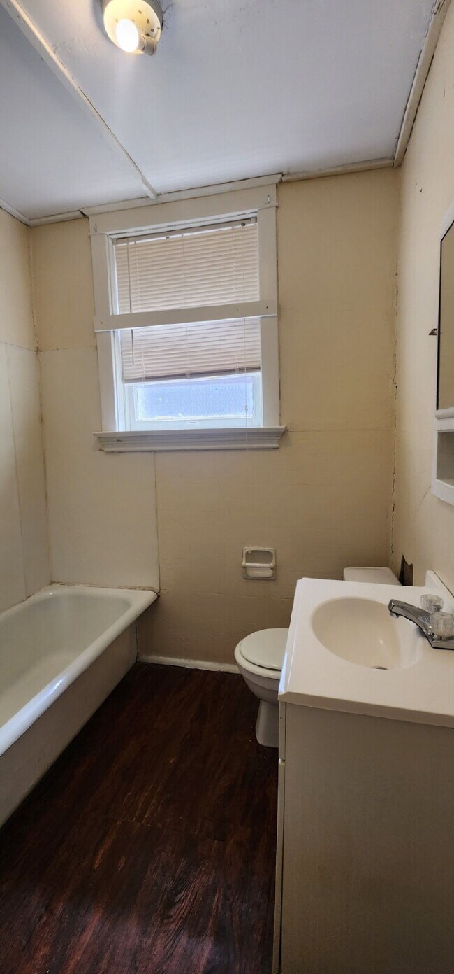 ** MOVE IN SPECIAL**
First-Floor Unit with Hardwood Floors & Spacious Living Areas