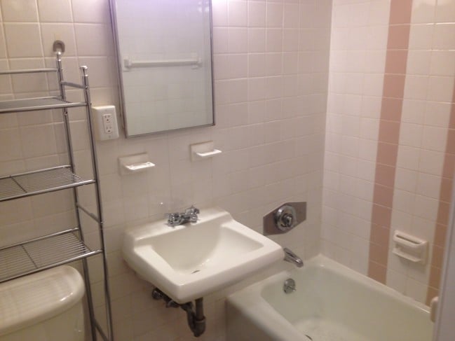 Photo - 46 S Huntington Ave Unit 3