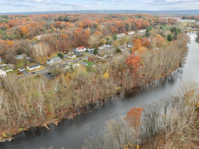 Photo - 1701 Farmington Ave