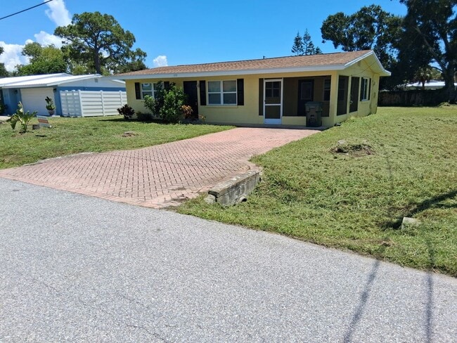 Building Photo - 2154 Inner Cass Cir