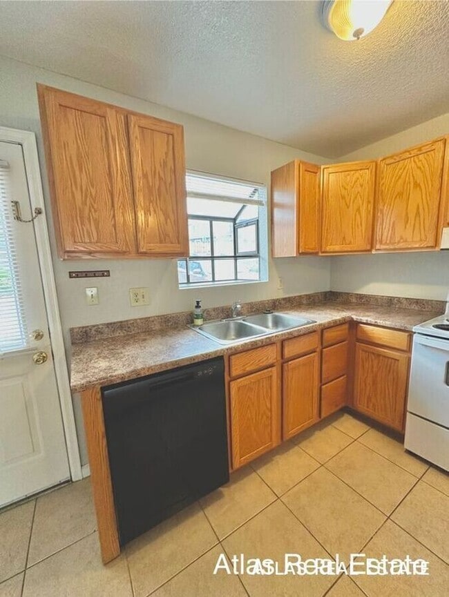 Photo - 6970 Peyote Way Unit 6974