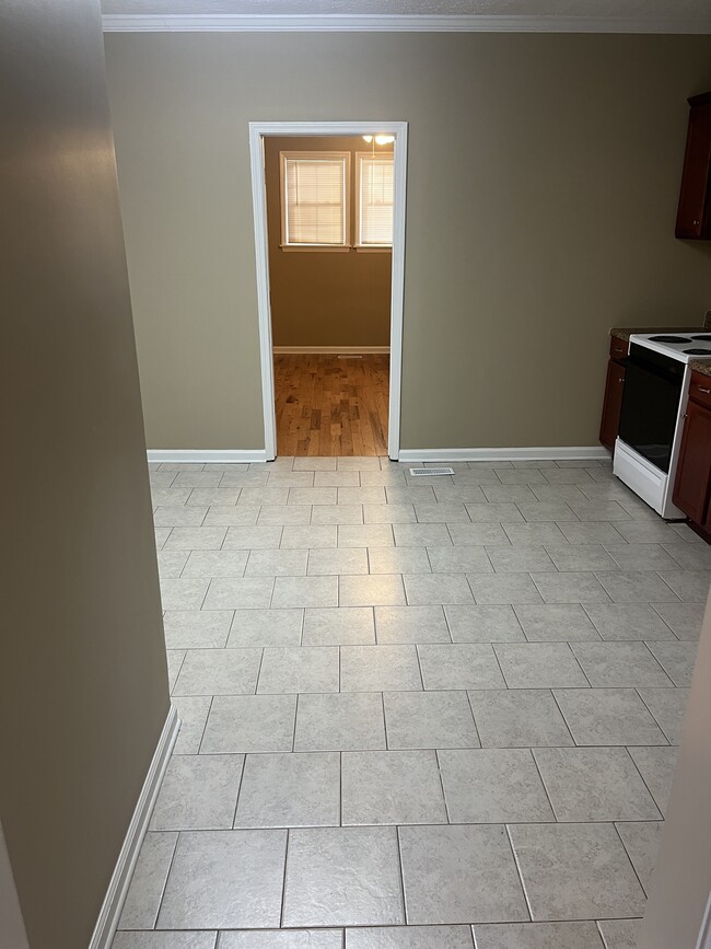 Photo - 629 Kentucky St