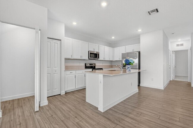 Photo - 4645 Meyerson Pl