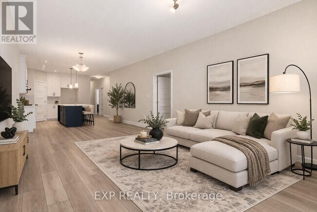 Photo - 919 Chablis Cres