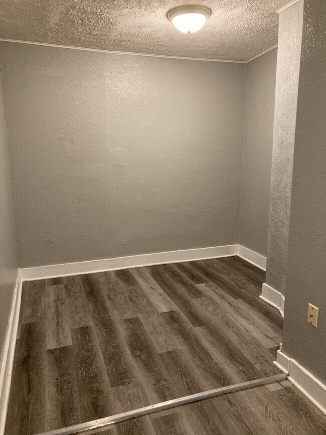 Wadsworth Main St Condo Condo for Rent in Wadsworth, OH