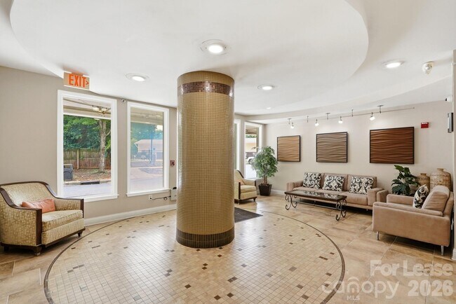 1000 E Woodlawn Rd Unit 216