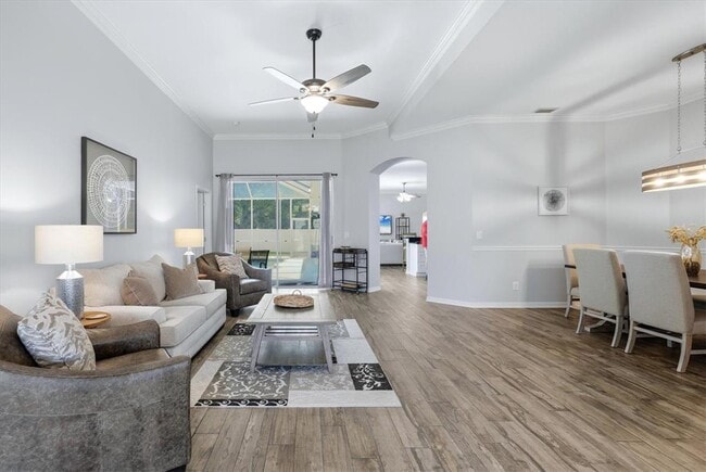 Photo - 4617 Egmont Dr