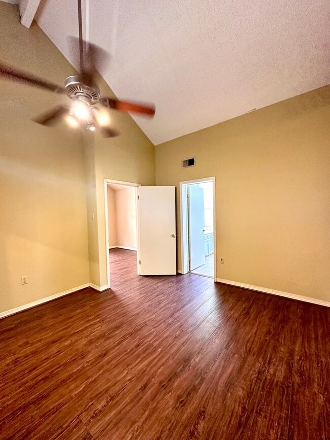 Photo - 2BR 2BA Townhome w/ Loft LSU AREA