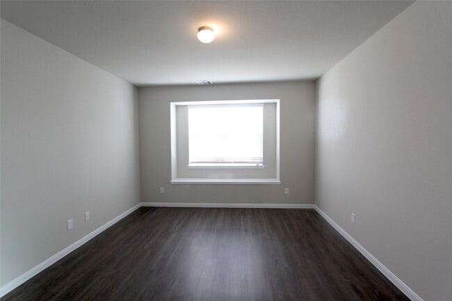 Photo - 24923 Lorenzo Glaze Trail