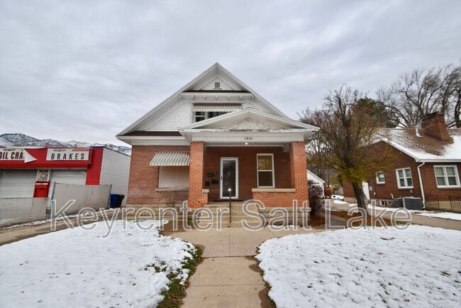 Building Photo - 1312 Washington Blvd Unit #1