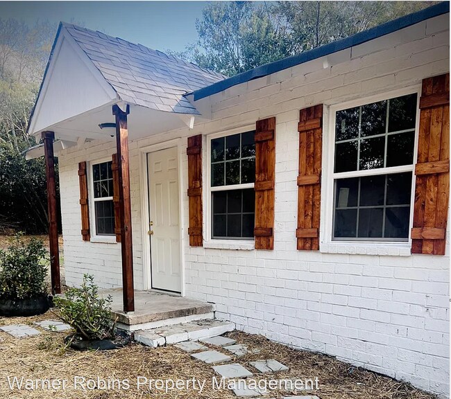 2 br, 1 bath House 2438 Felton Ave House Rental in MaconBibb, GA