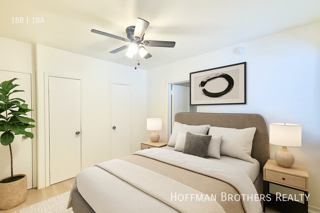 Photo - 5419 Harold Way Unidad 9