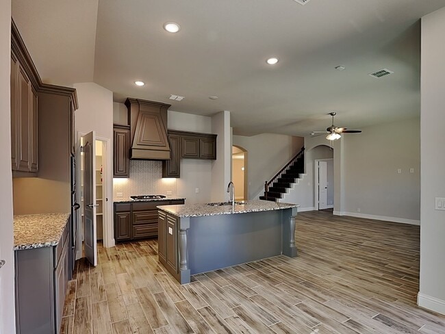 Photo - 1204 Sagewood Dr