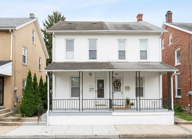 Building Photo - 2 - 3 Bedroom Rental in Emmaus!