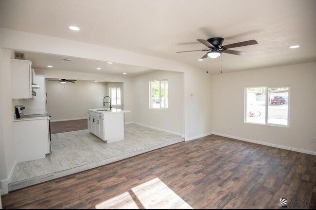 Photo - 350 S Monte Vista Dr