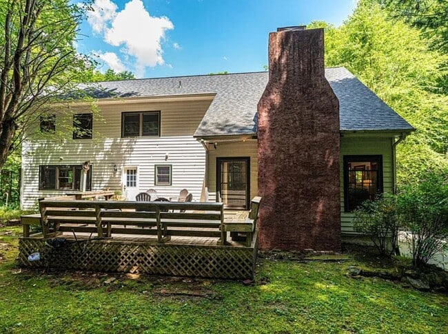 Photo - 159 Creekstone Dr