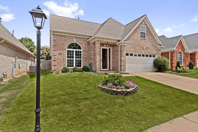 Photo - 10492 Ashfarm Way