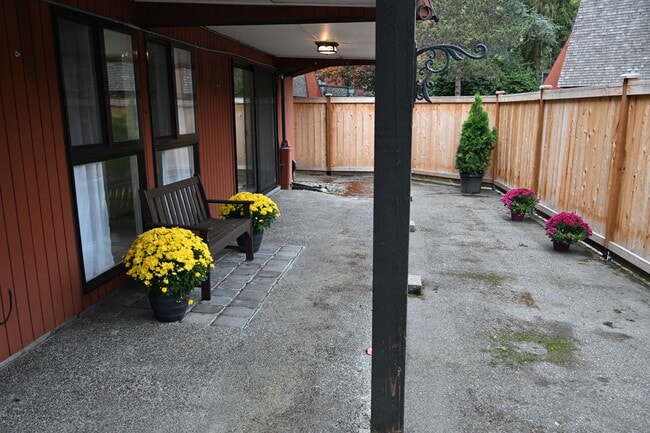Photo - 10733 Burke Ave N Unit 21