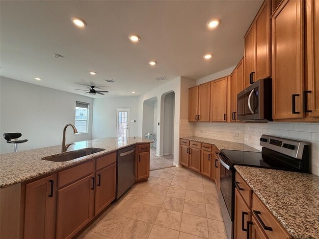 Building Photo - 216 Bougainvillea Lp