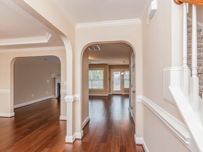 Photo - 601 Monterey Pine Dr