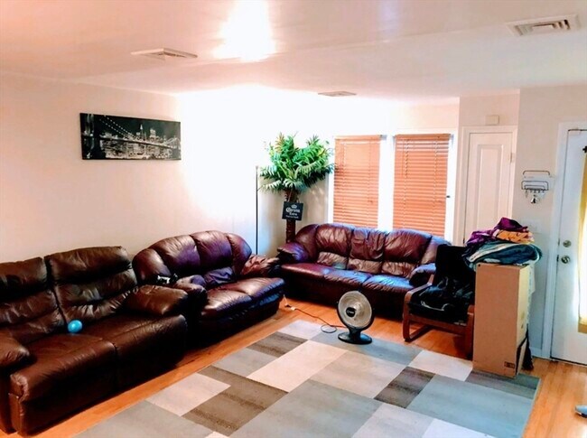 Photo - 6 Harleston St