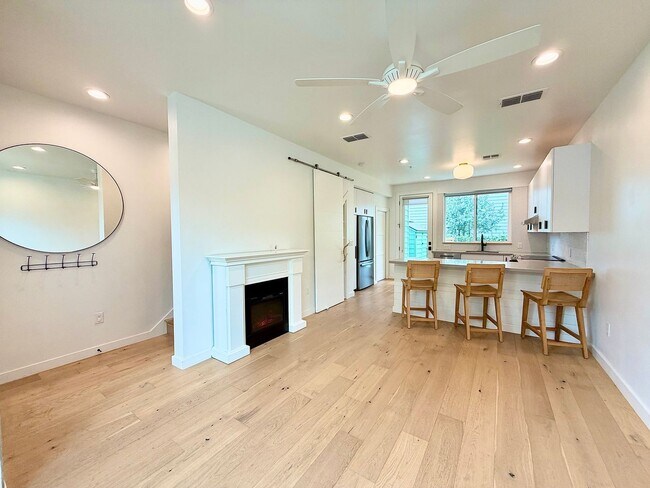 Photo - Modern Townhome in the Heart of the City