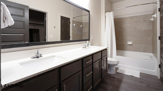 4835 Usaa Blvd Unit 8107